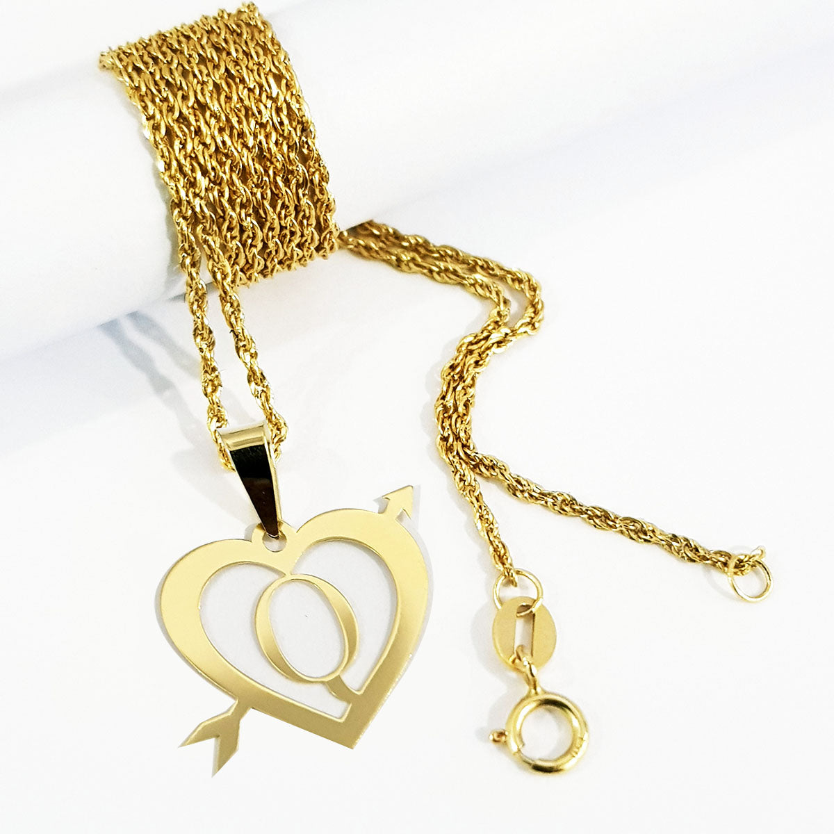 18K Pure Gold Heart Letter Q Design Necklace | Necklace | 18K Gold Jewelry