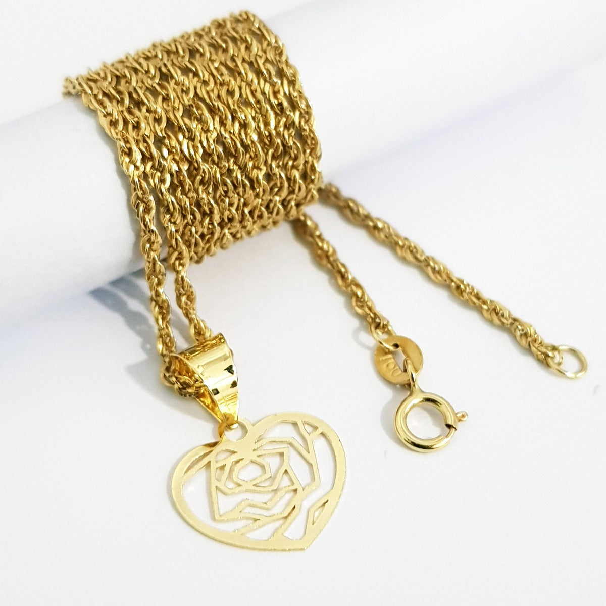 18K Pure Gold Heart With Flower Design Necklace | Necklace | 18K Gold Jewelry