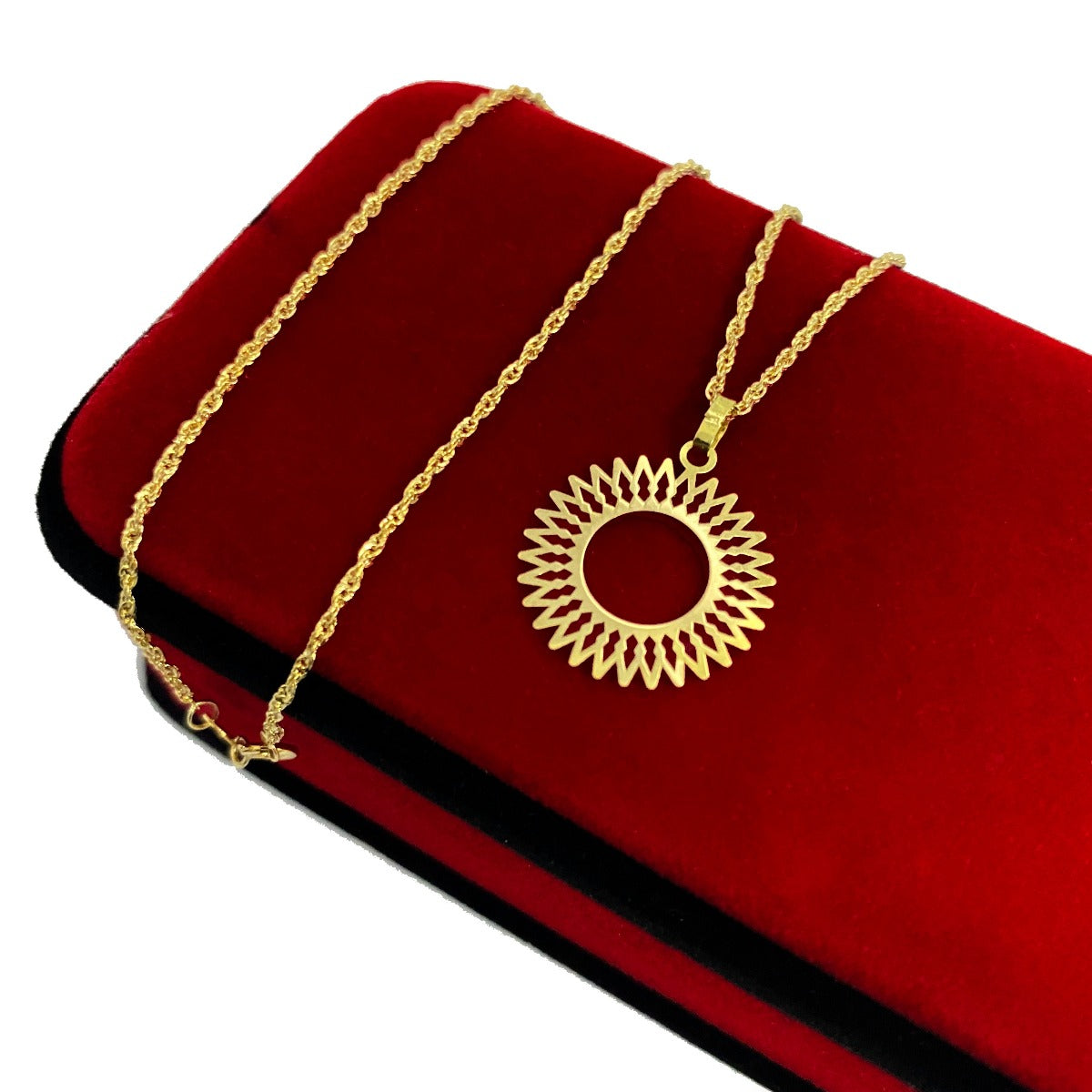 18K Pure Gold Elegant Round Design Pendant Necklace | Necklace | 18K Gold Jewelry