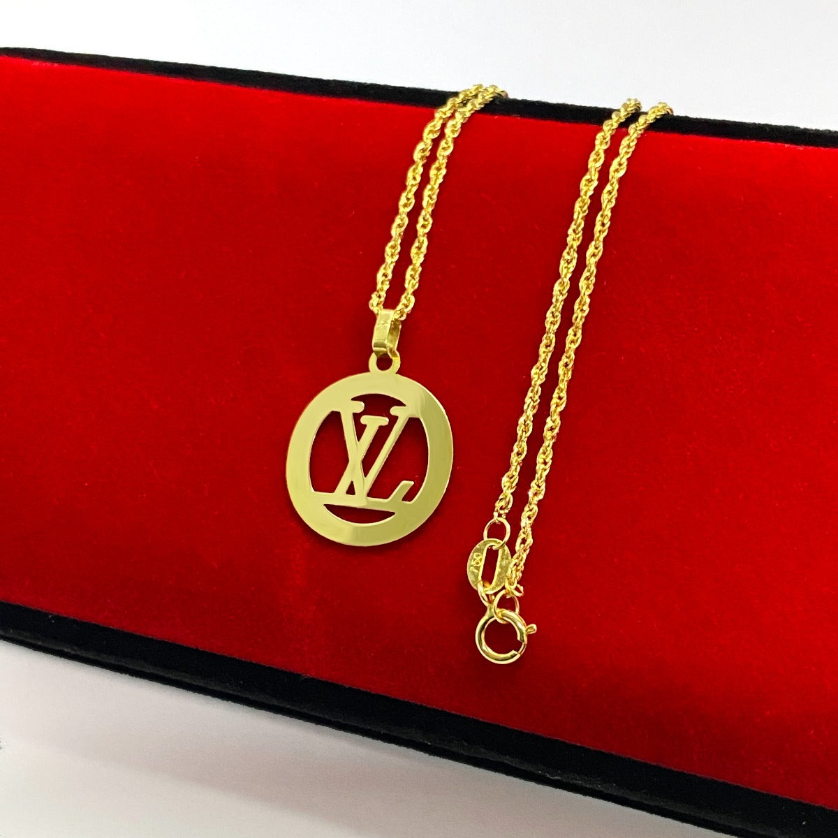 18K Pure Gold Elegant Design Pendant Necklace | Necklace | 18K Gold Jewelry