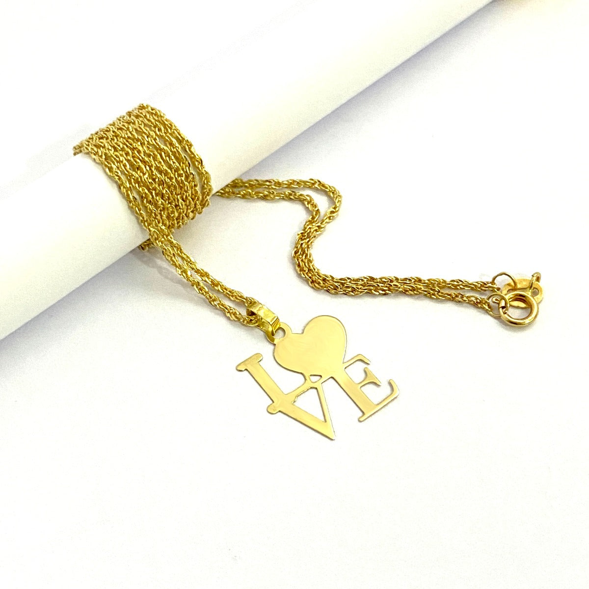 18K Pure Gold Love Heart Design Pendant Necklace | Necklace | 18K Gold Jewelry