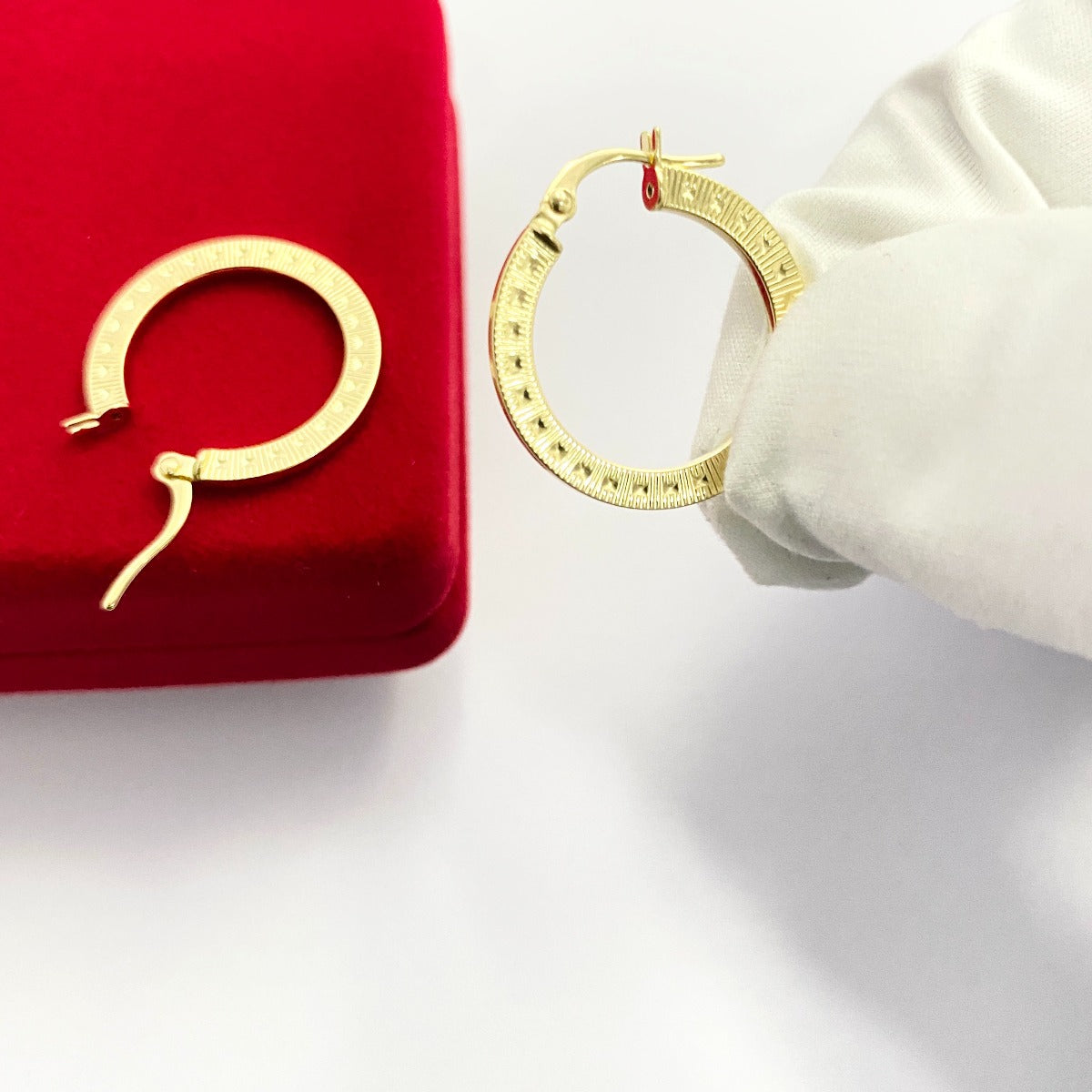 18K Pure Gold Hoop Earrings Design